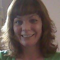 Traci Robertson Photo 17
