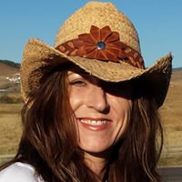 Heather Bolton Photo 29