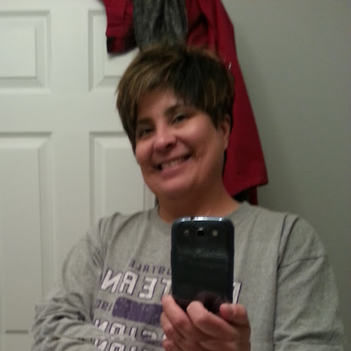 Denise Garcia Photo 12