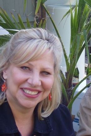 Diana Larson Photo 11