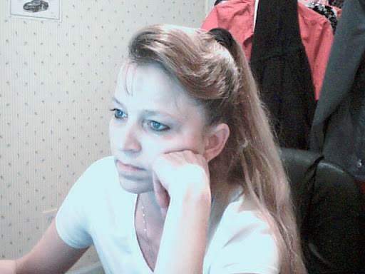 Bonnie Little Photo 23