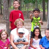 Pamela Richardson Photo 35