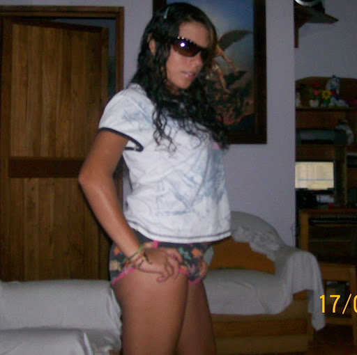 Veronica Zapata Photo 11