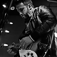 Justin Crenshaw Photo 8