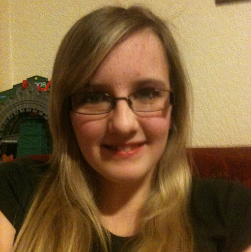 Alisha Ellis Photo 7