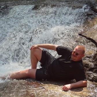 Eric Lindquist Photo 10