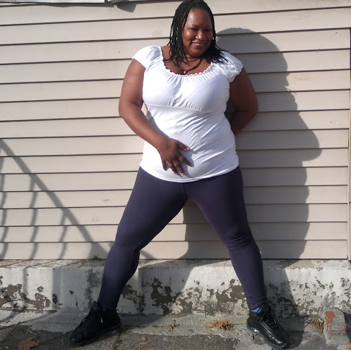 Kimberly Holmes Photo 49