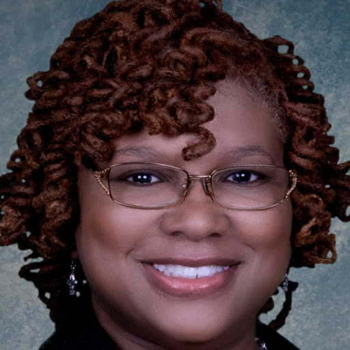 Yolanda Hunter Photo 9