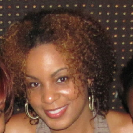 Michele Pierce Photo 33