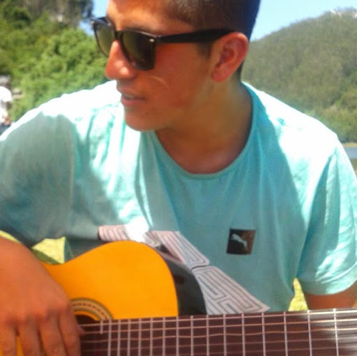 Henry Cortes Photo 13