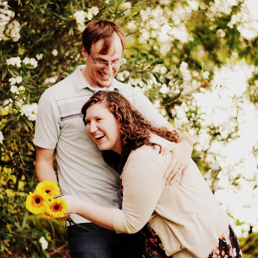 Laura Willis Photo 46