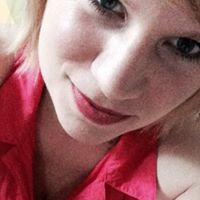 Sandra Lutz Photo 32