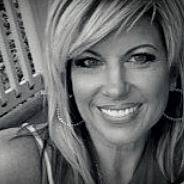 Sherrie Lowe Photo 8