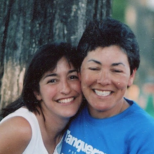 Lisa Douglas Photo 33