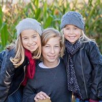Amy Cook Photo 39