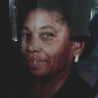 Michele Bradford Photo 21