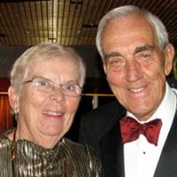 Ed Larson Photo 29