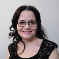 Amy Farrar Photo 12