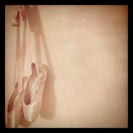 Lucy Clark Photo 10