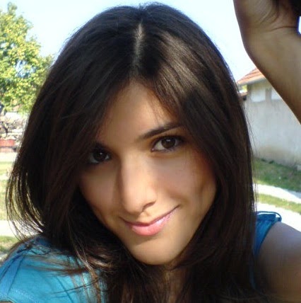 Alexandra Wagner Photo 6