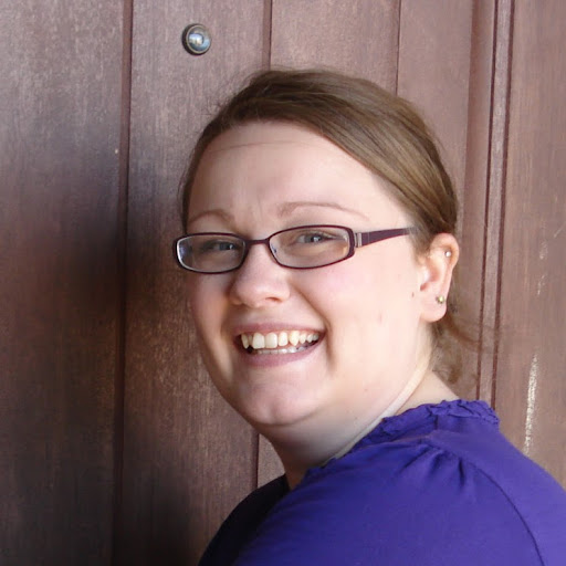 Leah Hamilton Photo 33