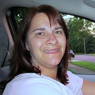 Kim Thomas Photo 32