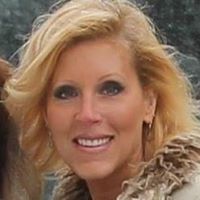 Suzanne Parry Photo 15