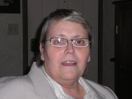 Bobbi Anderson Photo 19