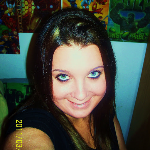 Nicole Brown Photo 6