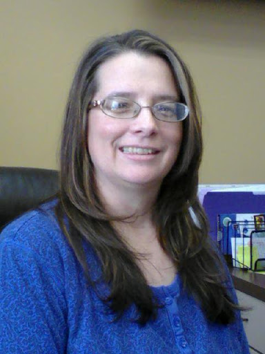Lona Brown Photo 29