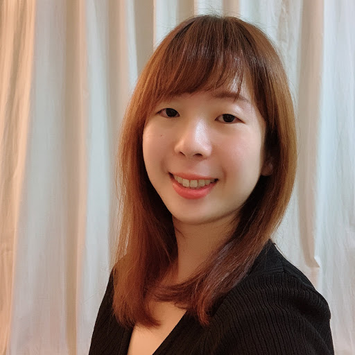 Vivian Lin Photo 12