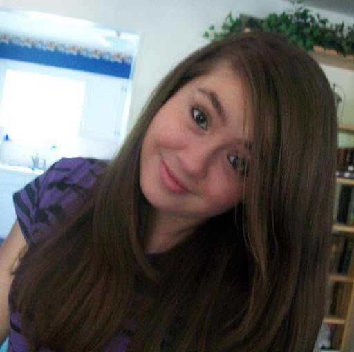 Megan Vaughn Photo 32