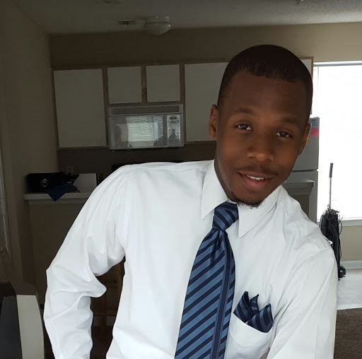 Michael Bradford Photo 57