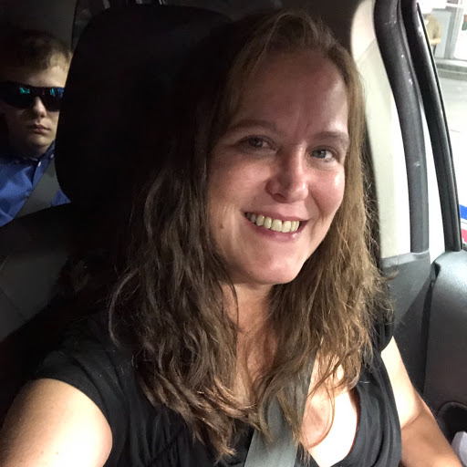 Tina Schultz Photo 28