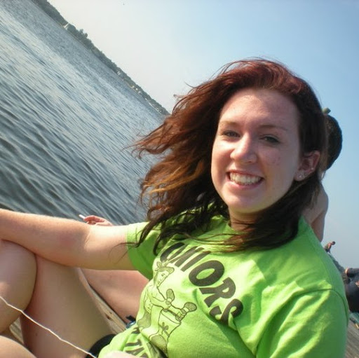 Laura Sullivan Photo 31