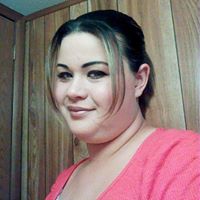 Lynda Martinez Photo 24