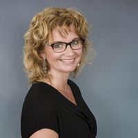 Ellen Hartman Photo 18