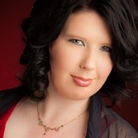 Sarah Canfield Photo 7