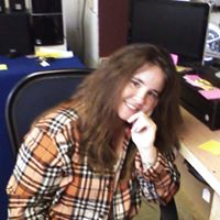 Stefanie Howard Photo 5
