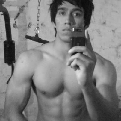 Alejandro Deleon Photo 12