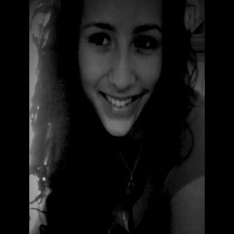 Andrea Fuentes Photo 28
