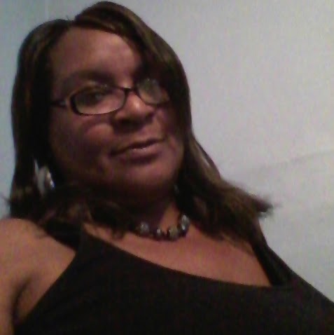 Angela Robinson Photo 29
