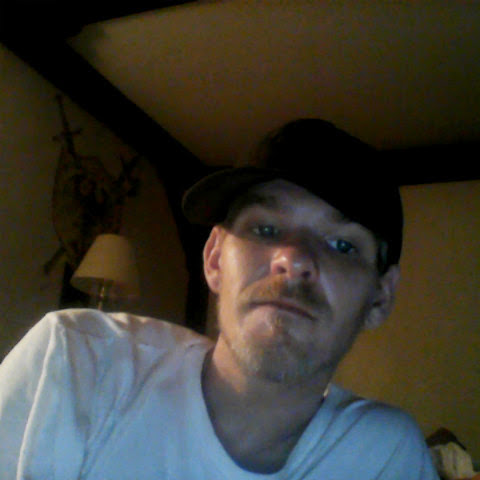 Robert Macdonald Photo 34