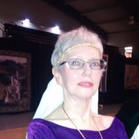 Linda Foust Photo 17
