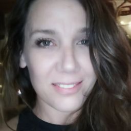 Michelle Holland Photo 41