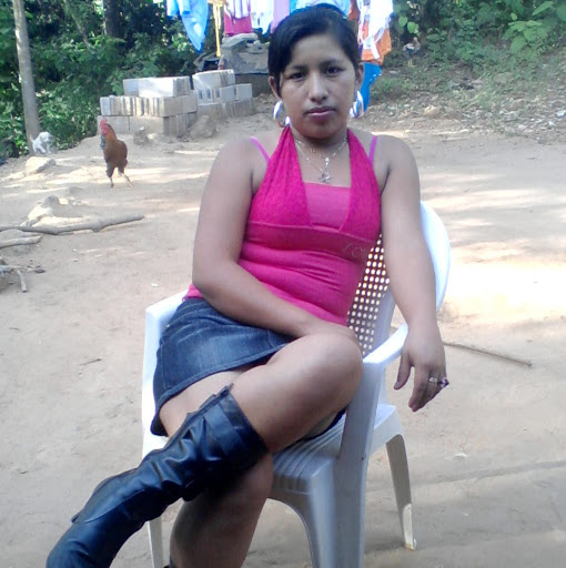 Anita Juarez Photo 30