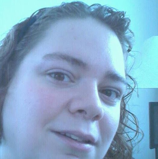 Sarah Heard Photo 35