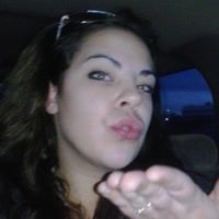 Stephanie Kerns Photo 7