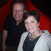 Laura Escamilla Photo 11