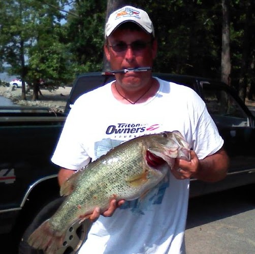 Terry Wolfe Photo 33